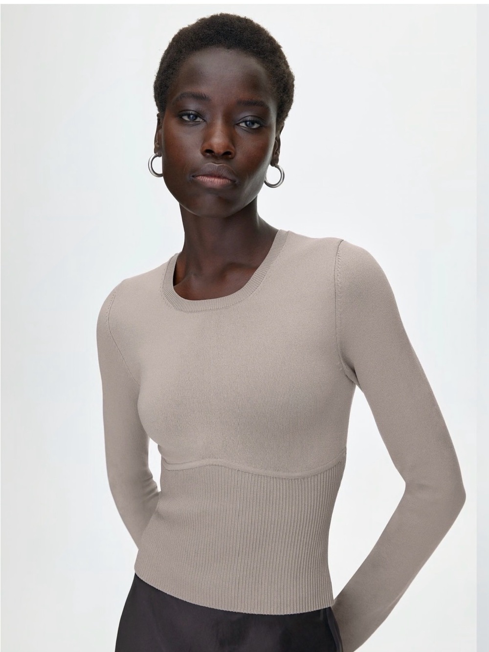 Aritzia Babaton Sculpt Knit Empire Longsleeve beige Sz m